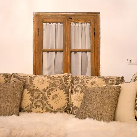 Apartment Droboniku Berat