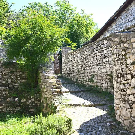 Droboniku * Berat